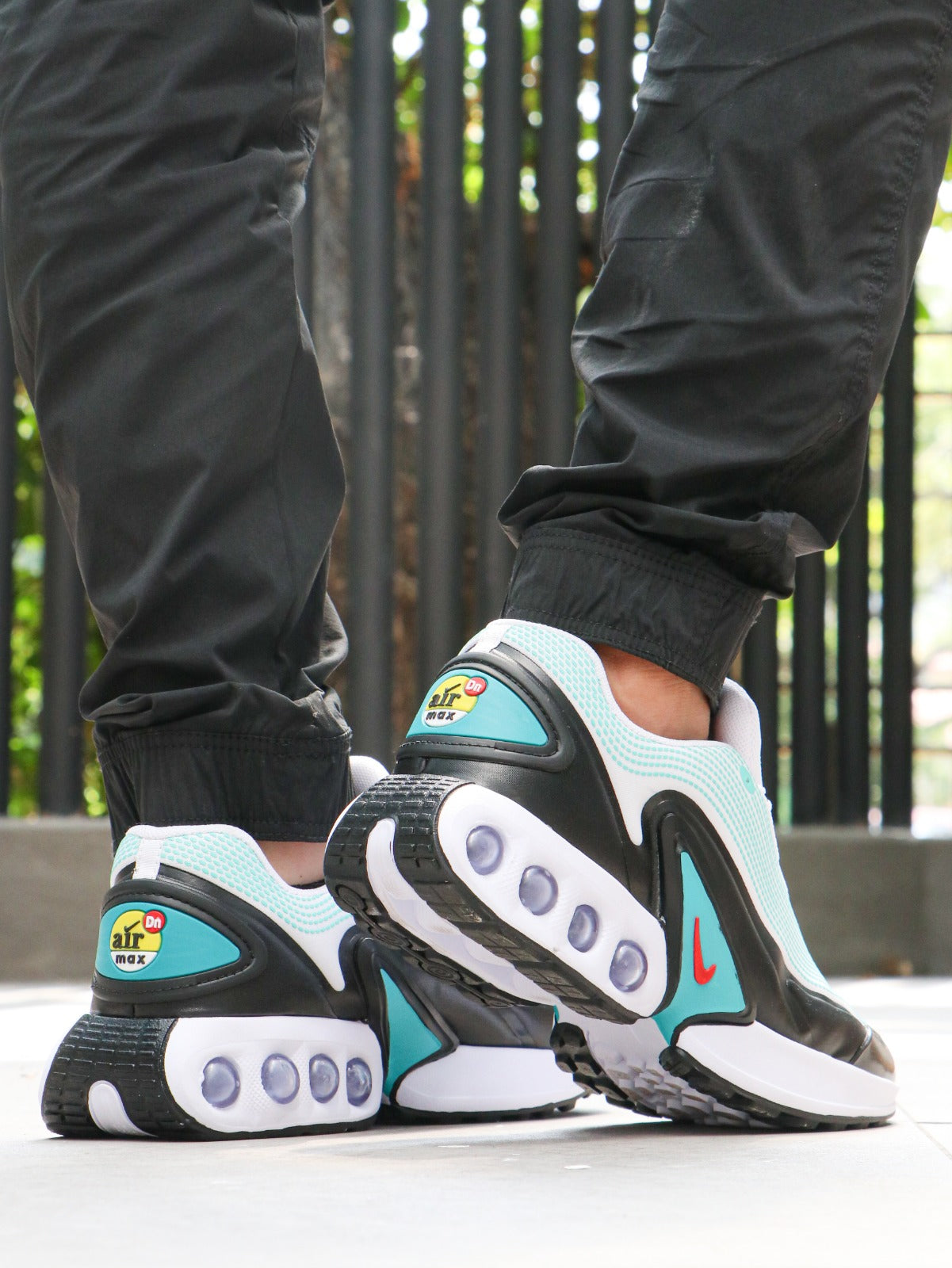 NIKE AIR MAX DN
