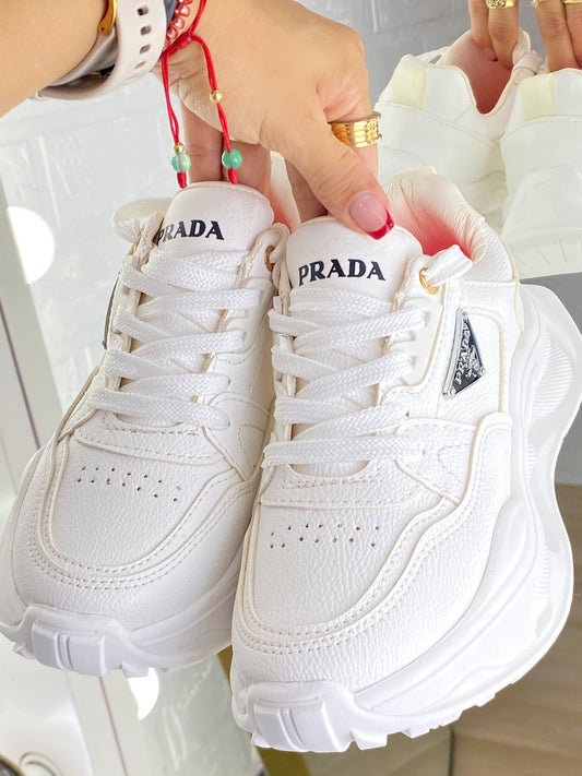 TENIS PRADA