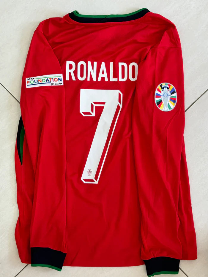 Camisa Portugal 2024/25 Manga Longa - Ronaldo #7 (+Patches)