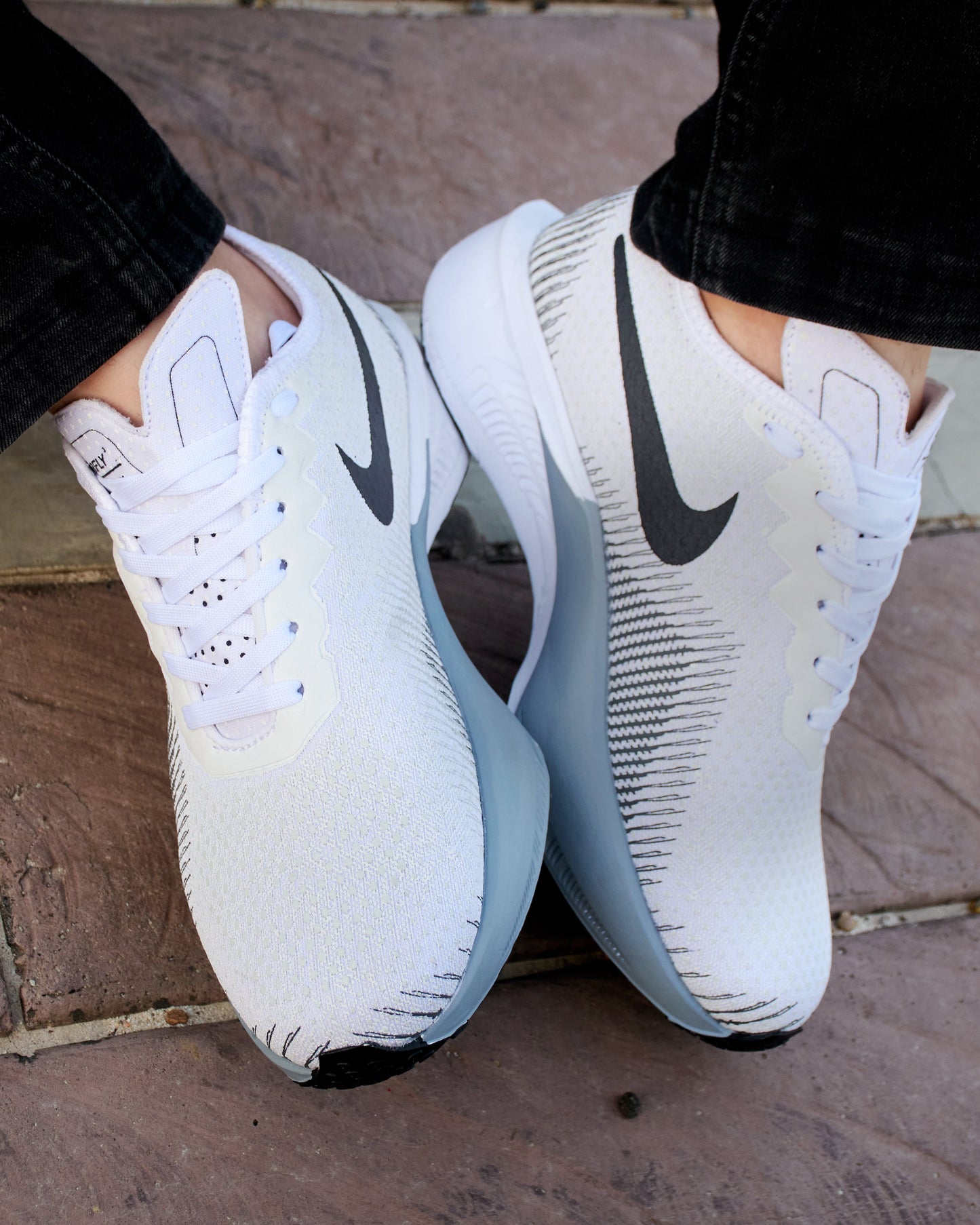 NIKE VAPORFLY 3 + CAJA