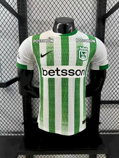 CAMISETA NACIONAL MIXTA EN CAJA