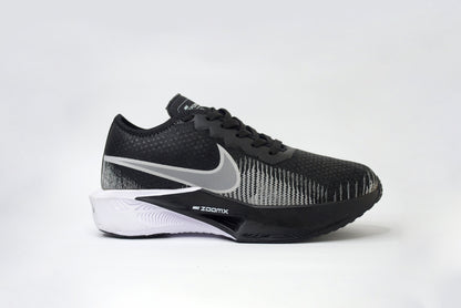NIKE VAPORFLY 3 + CAJA