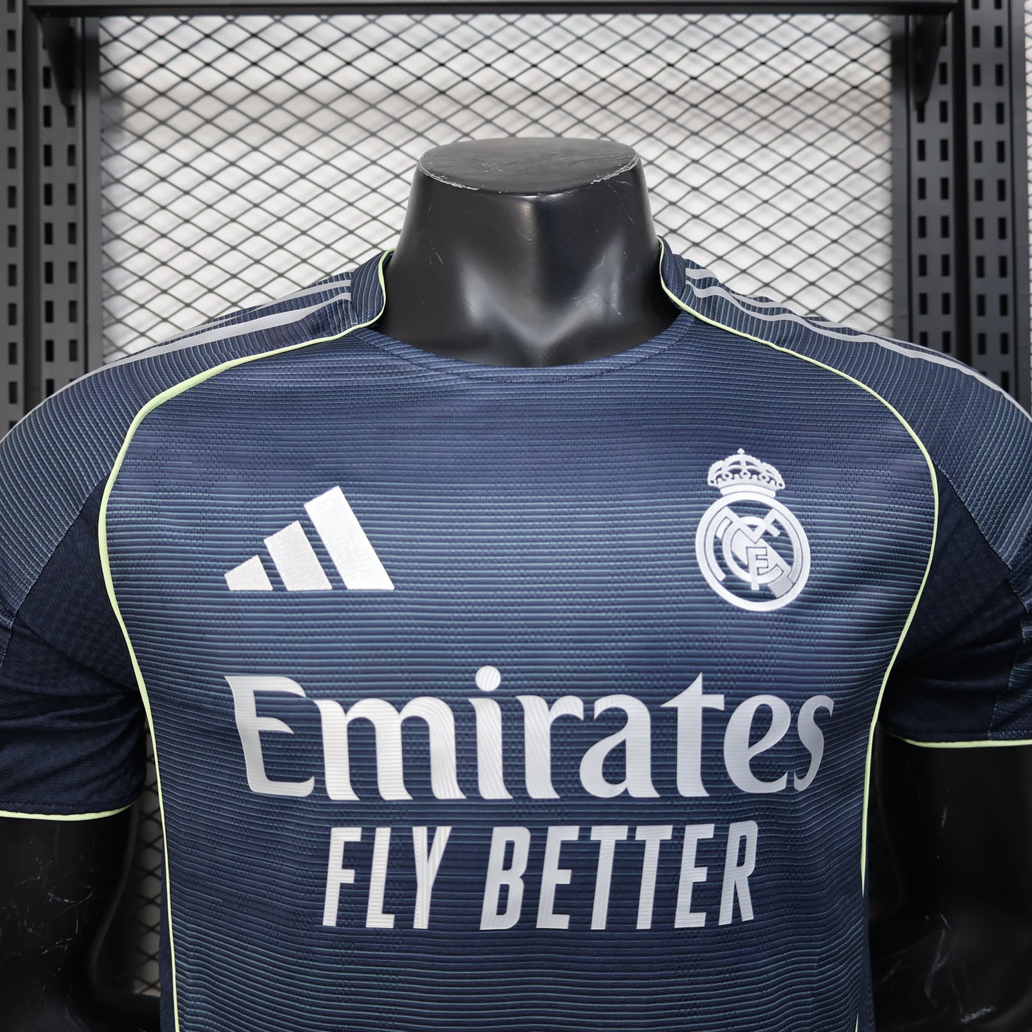 CAMISETA REAL MADRID II 2026 HOMBRE (VERSIÓN JUGADOR)